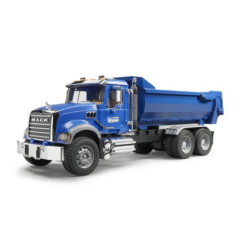 BR 1:16 Mack Granite Half Pipe Dump Truck 240 02823
