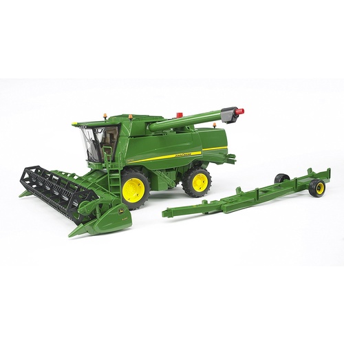 BR 1:16 John Deere Combine Harvester 24002132