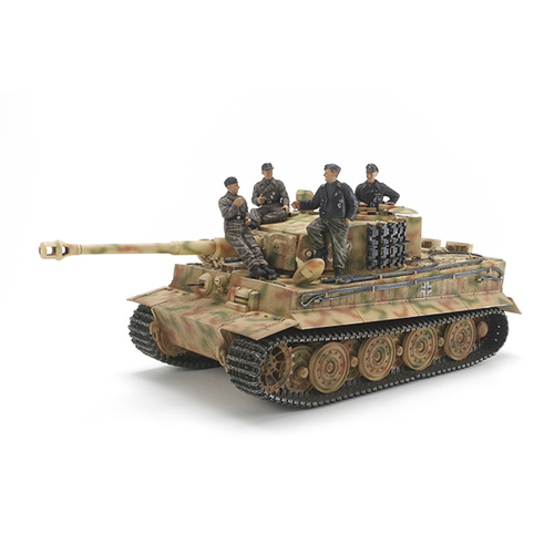 TAMIYA 1/35 TIGER W/ACE COMMANDER & CREW 74-T25401